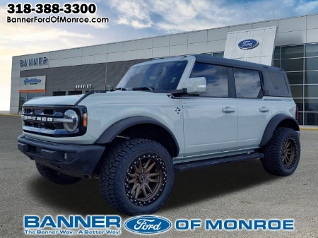 2023 Ford Bronco Outer Banks