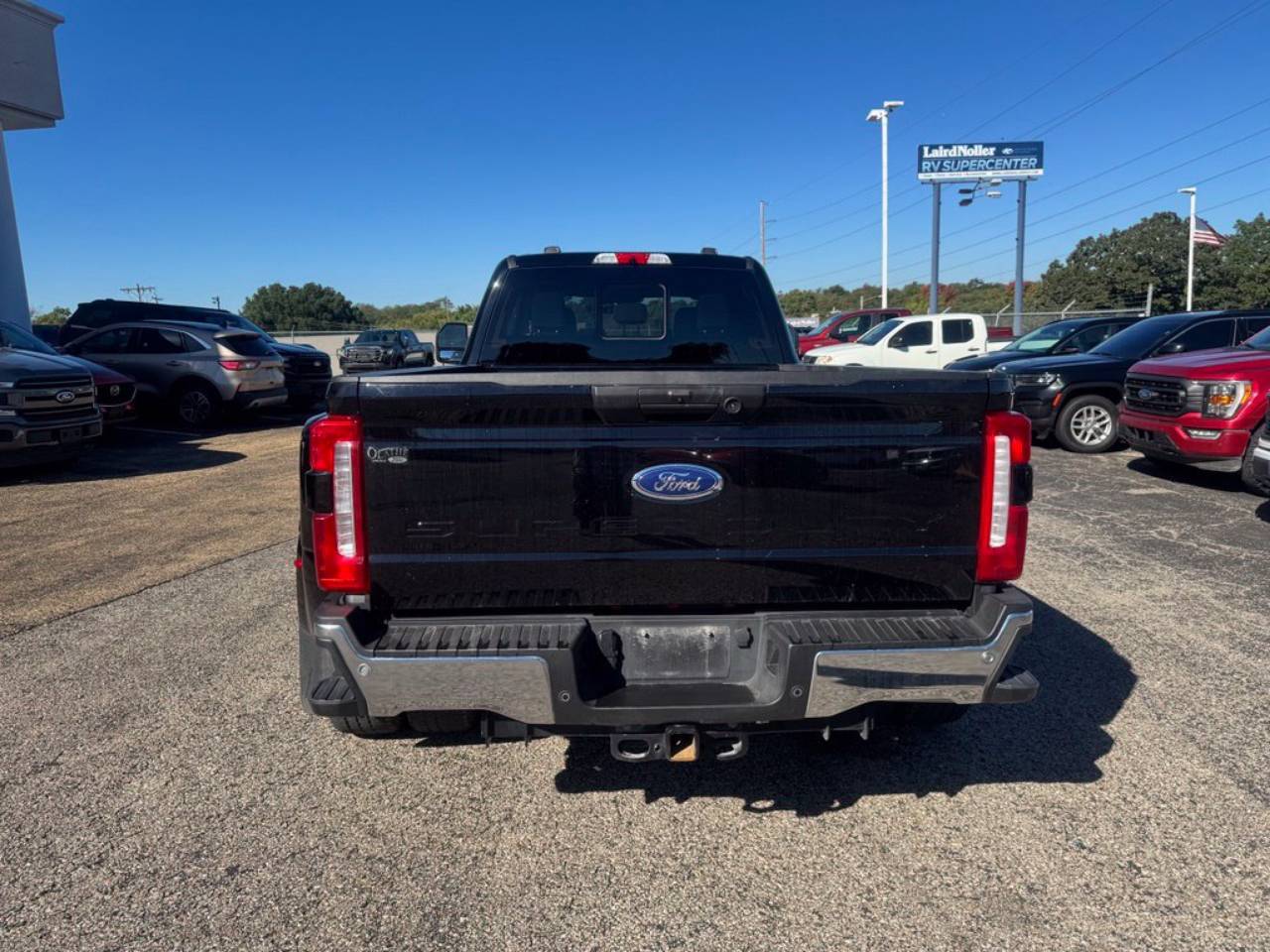 2025 Ford F-350 Super Duty XLT - Photo 6