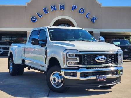 2027 Ford F-350SD LARIAT