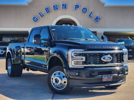 2027 Ford F-450SD Platinum