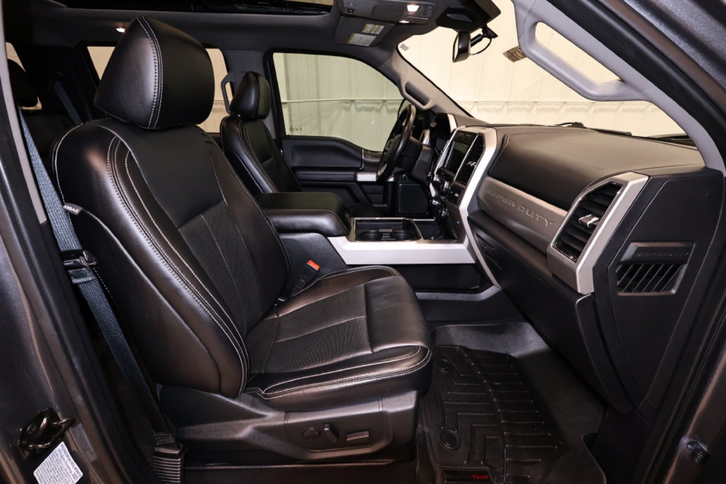 2021 Ford F-350 Super Duty Lariat - Photo 18