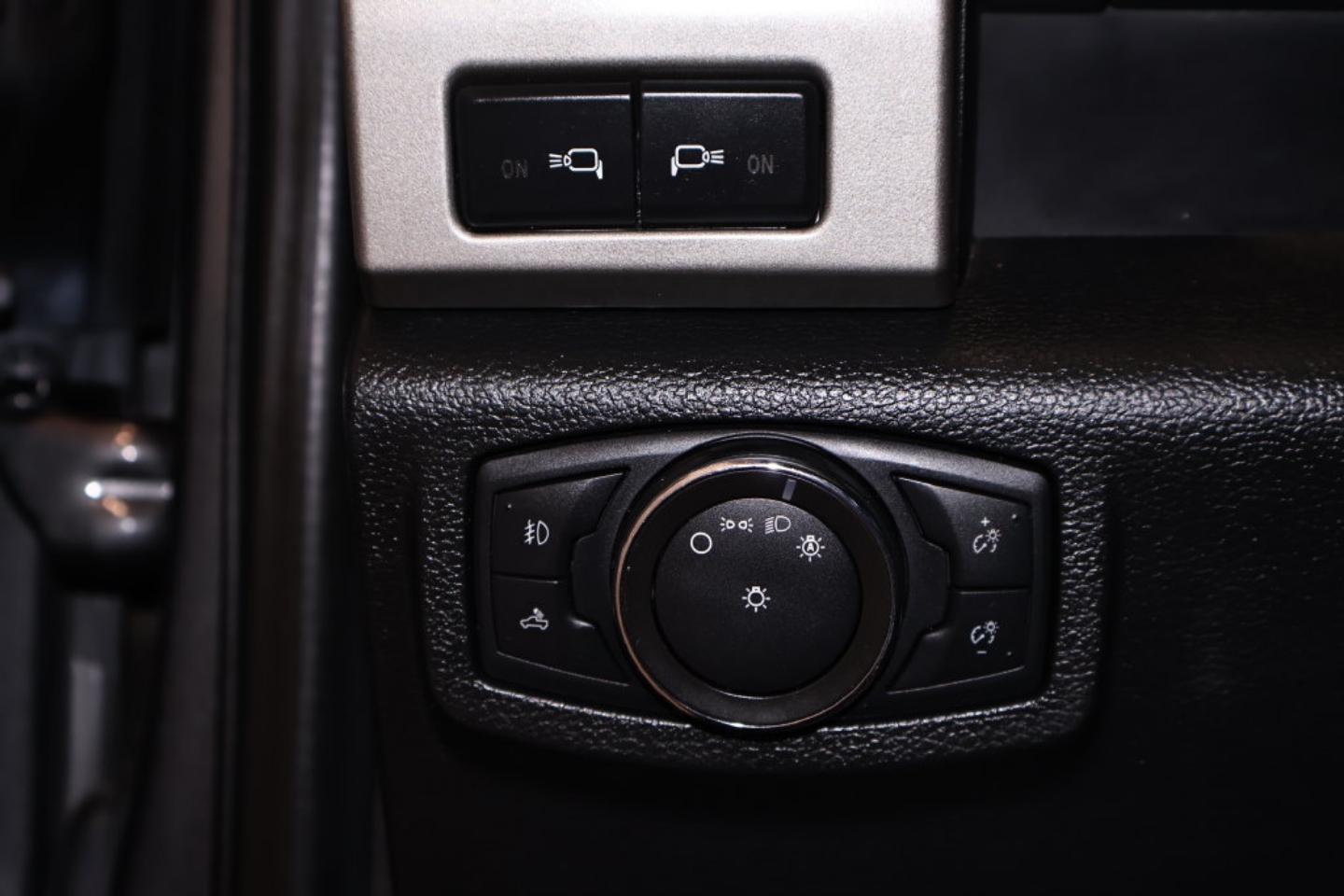 2021 Ford F-350 Super Duty Lariat - Photo 25