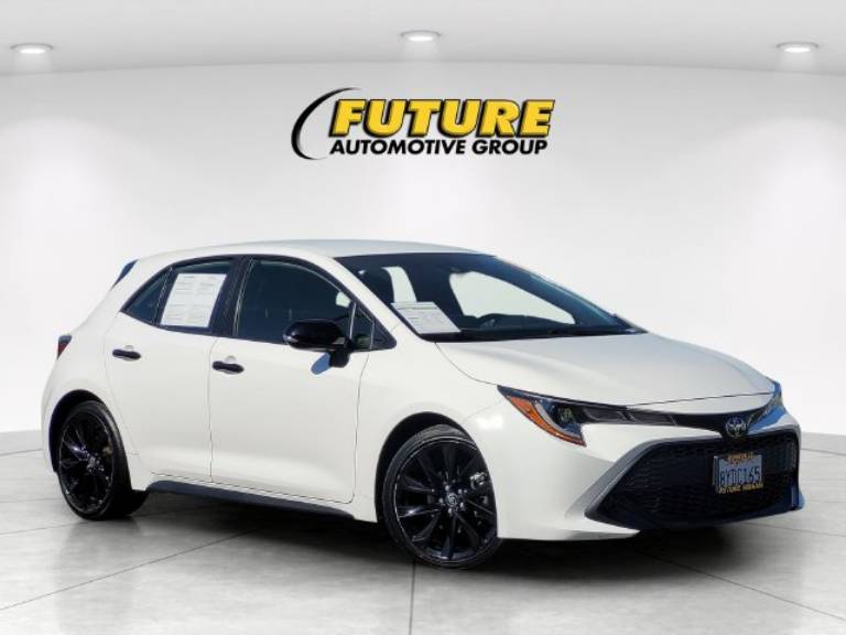 2022 Toyota Corolla Hatchback SE Nightshade Edition