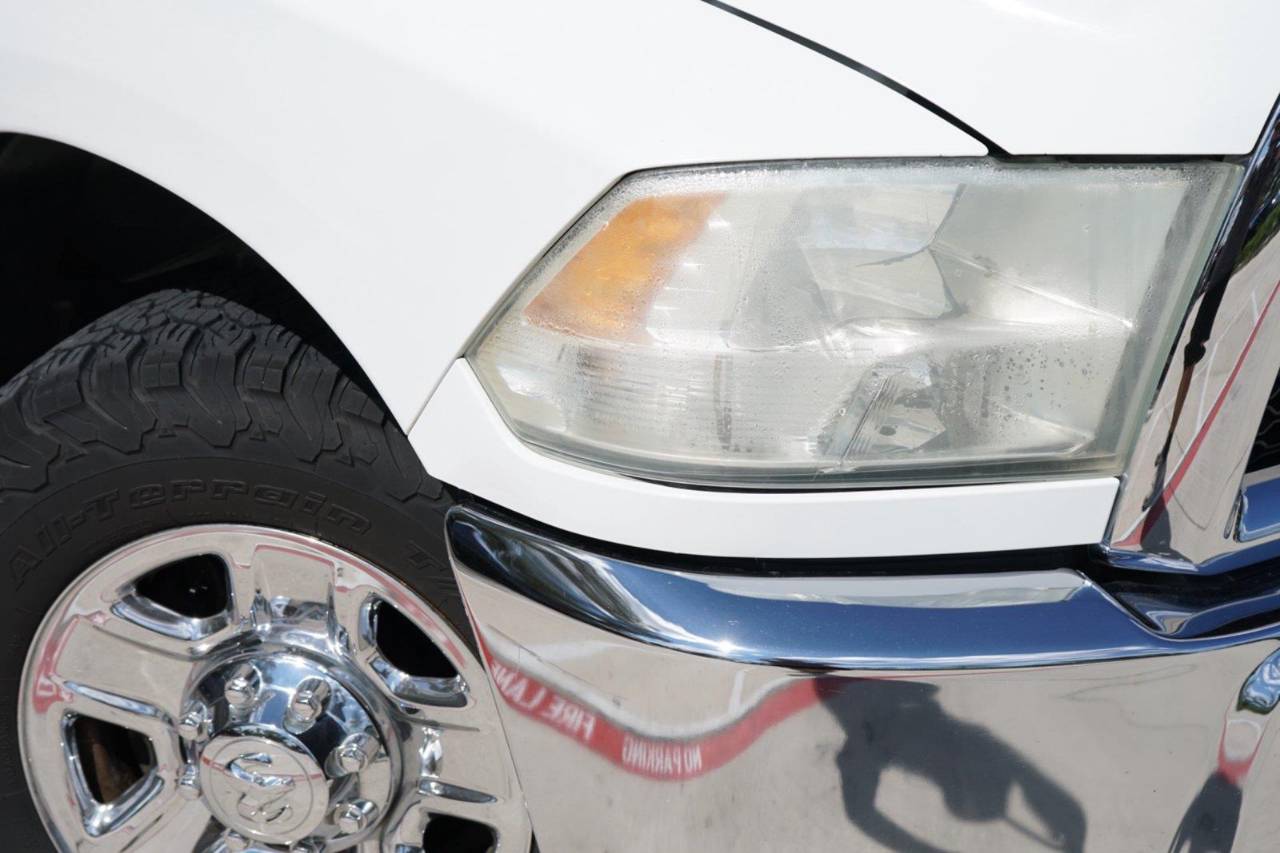 Used 2015 RAM 2500 Tradesman, photo 3