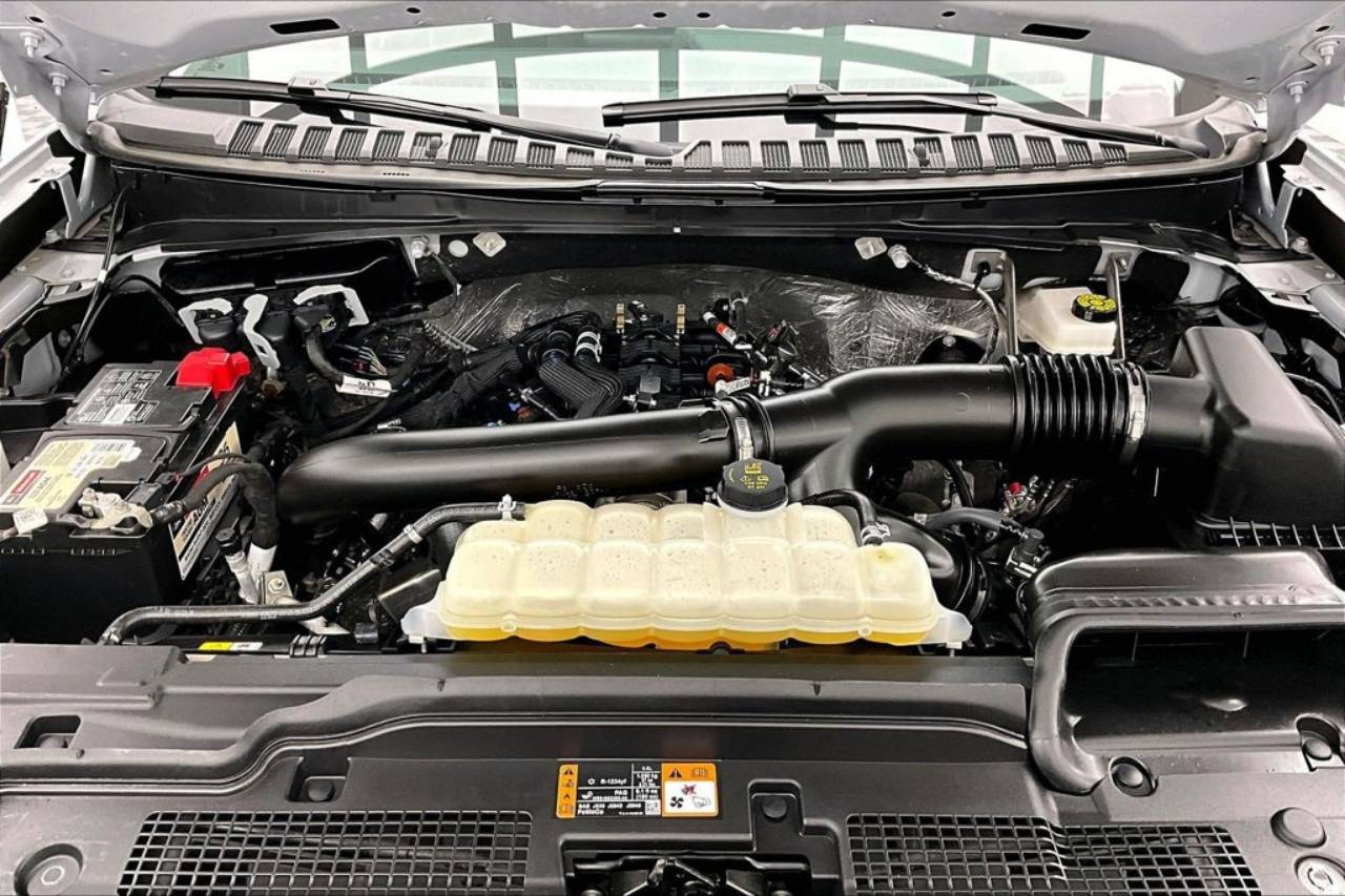 2026 Ford Expedition Active - Photo 10