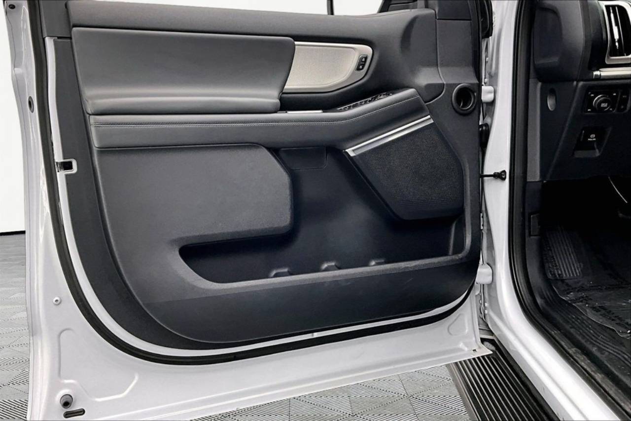 2026 Ford Expedition Active - Photo 22