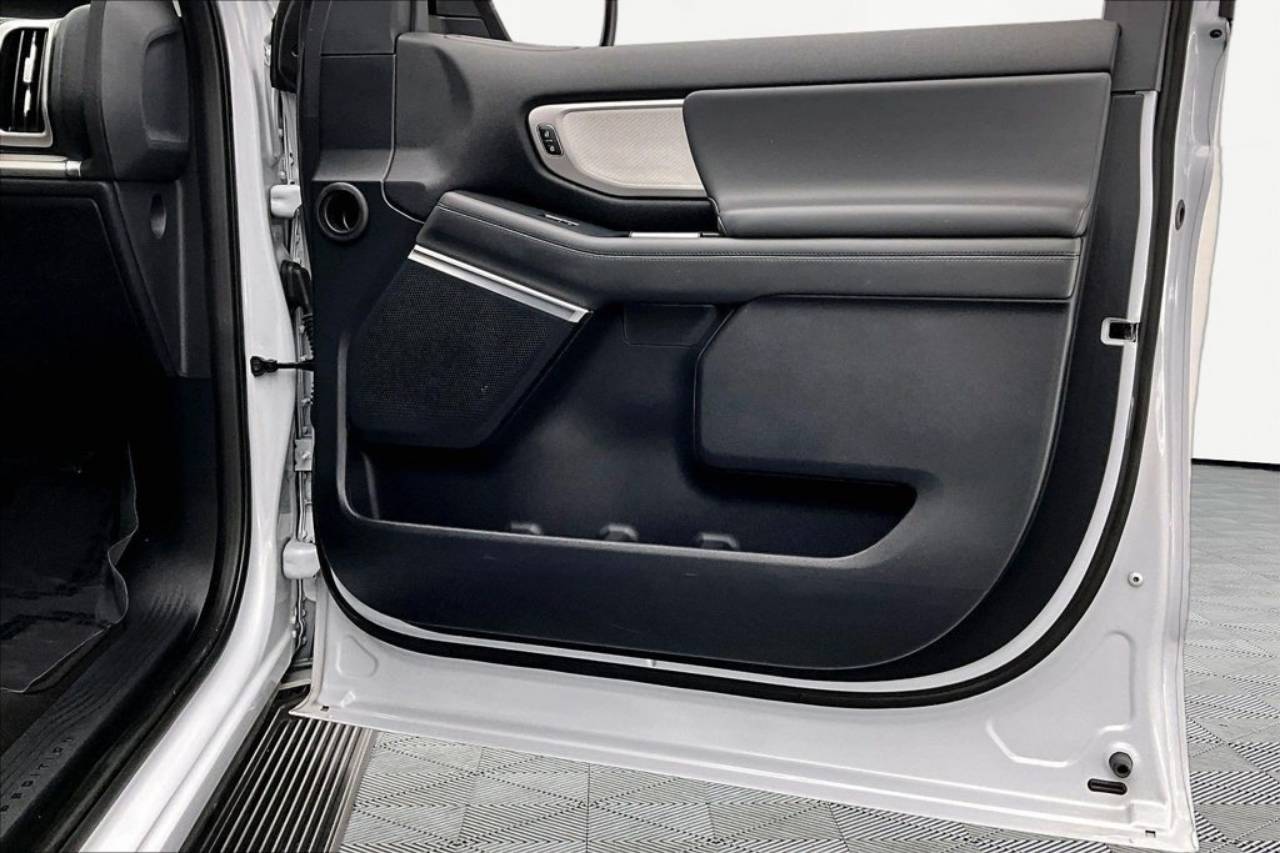 2026 Ford Expedition Active - Photo 23