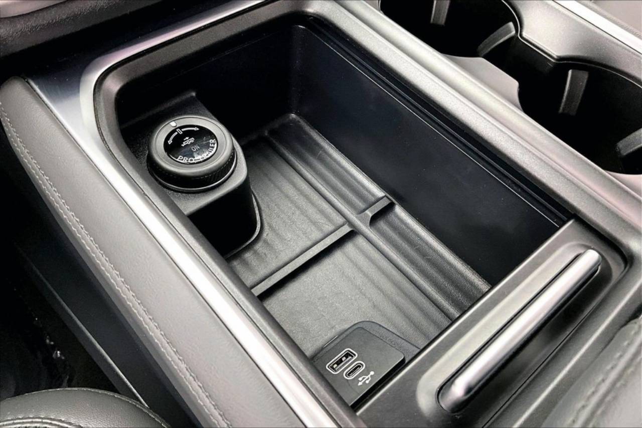2026 Ford Expedition Active - Photo 31