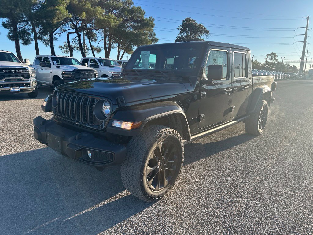 2025 Jeep Gladiator Nighthawk