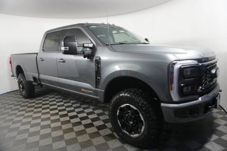2027 Ford Super Duty F-350 SRW LARIAT