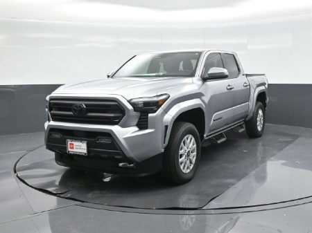 2026 Toyota Tacoma 4WD SR5