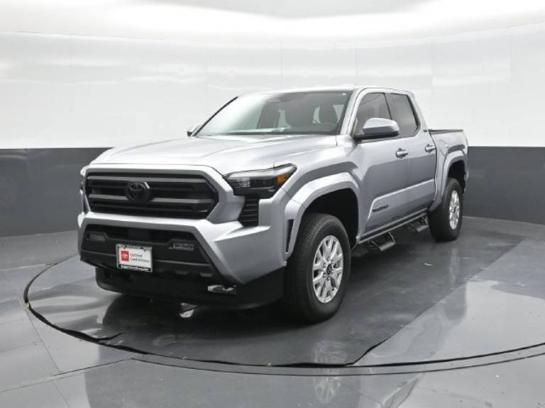 2026 Toyota Tacoma 4WD SR5