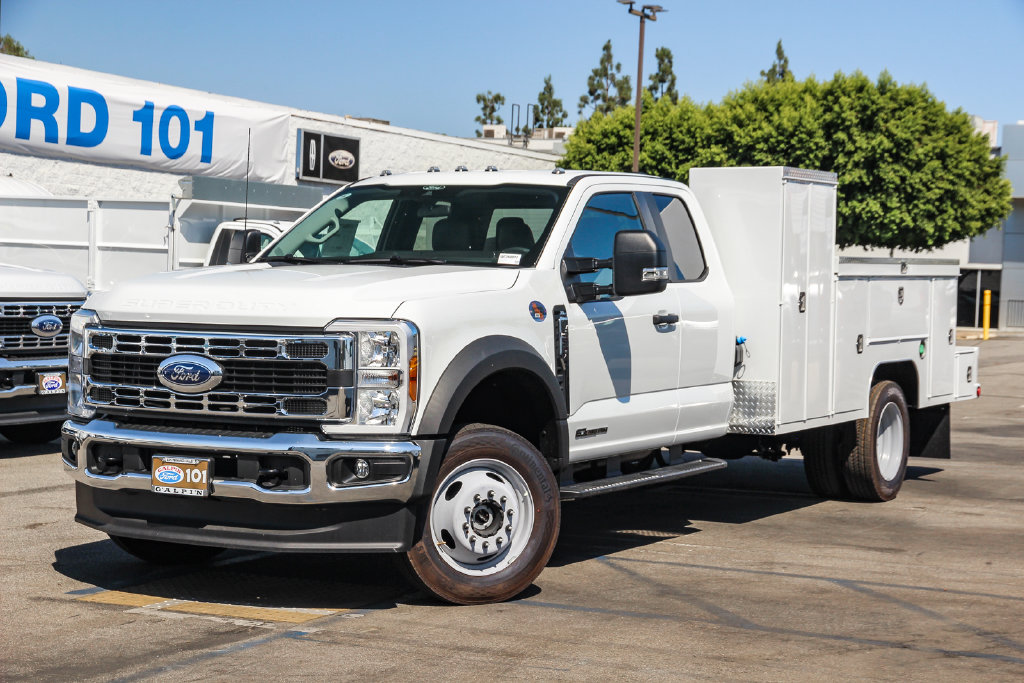 2026 Ford F-550SD XL