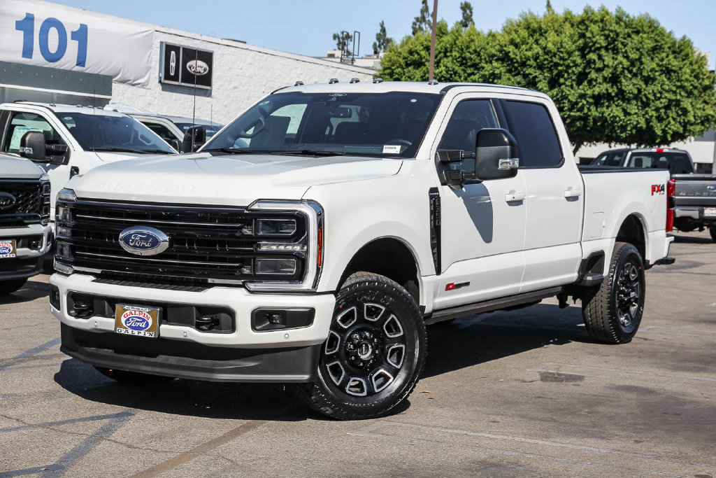 2026 Ford F-350SD Platinum