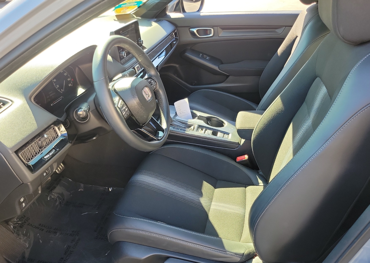 2024 Honda Civic Sport - Photo 17