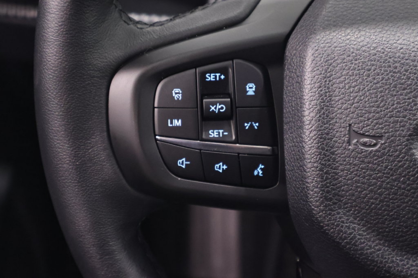 2025 Ford Ranger Lariat - Photo 26
