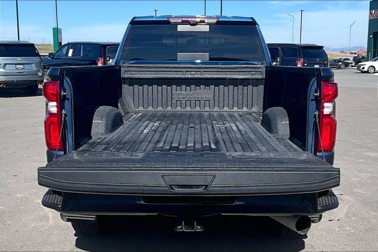 2021 Chevrolet Silverado 3500HD High Country - Photo 18