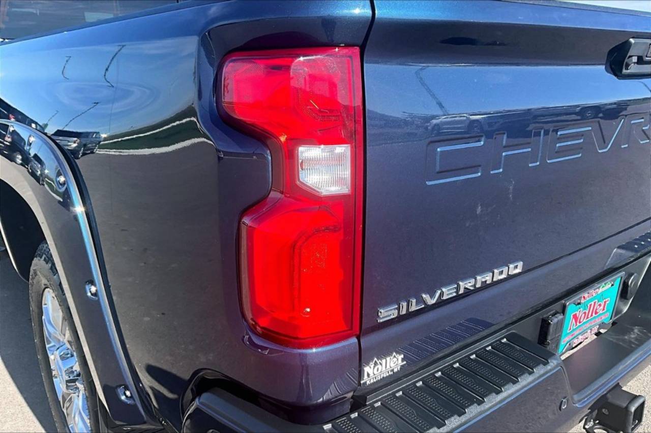 2021 Chevrolet Silverado 3500HD High Country - Photo 31