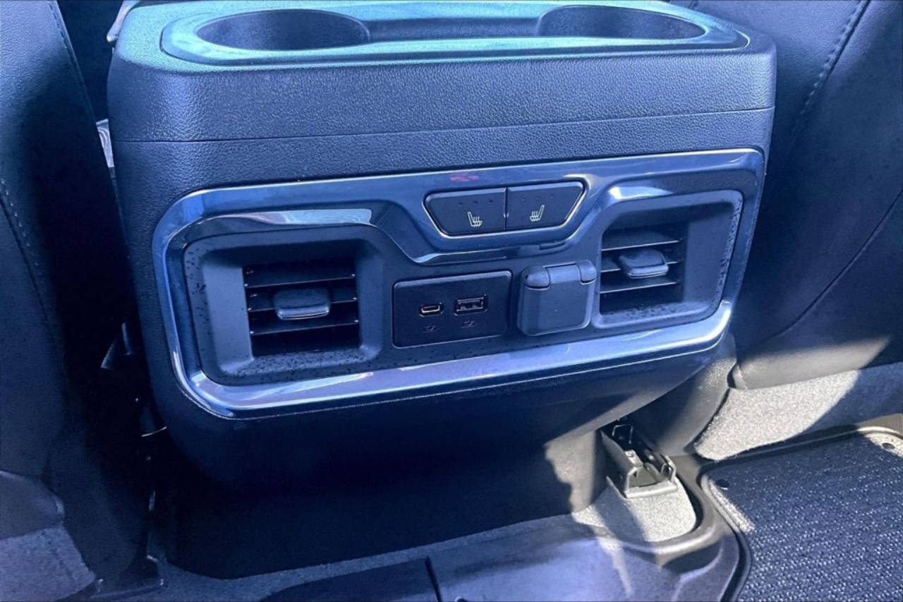 2021 Chevrolet Silverado 3500HD High Country - Photo 34