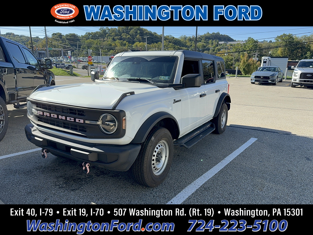 2022 Ford Bronco Base