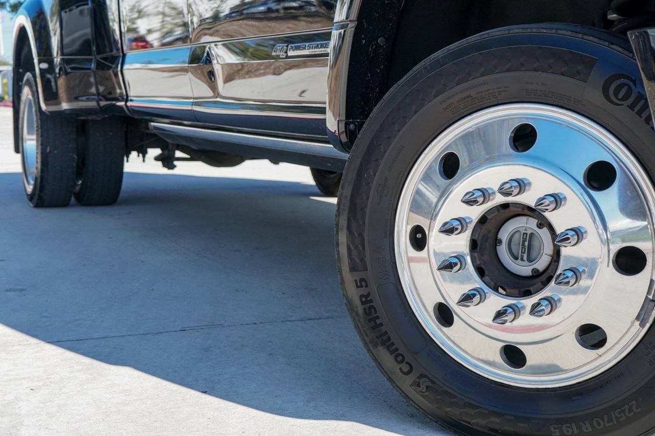 Used 2020 Ford Super Duty F-450 DRW King Ranch, photo 2