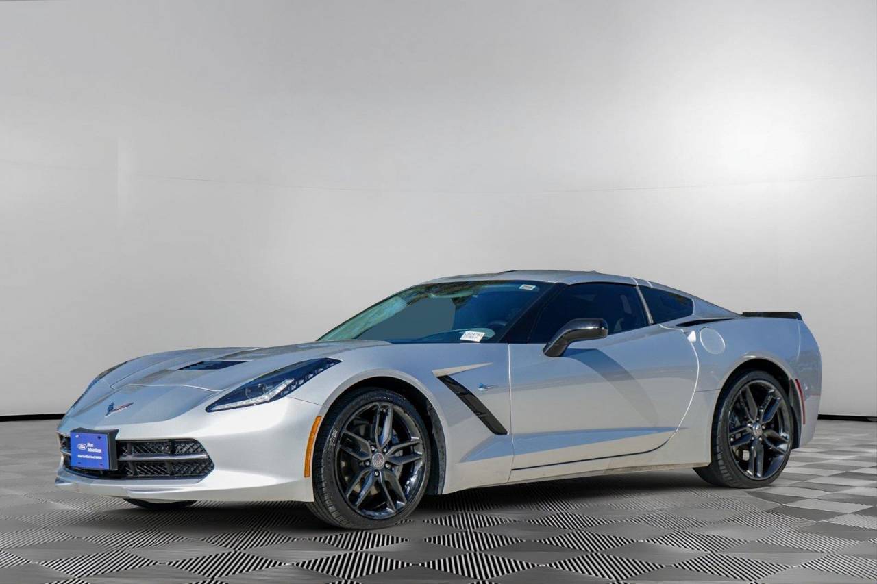 Used 2018 Chevrolet Corvette 3LT, photo 6