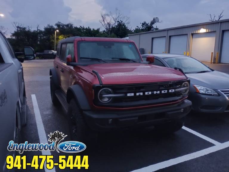 2026 Ford Bronco Outer Banks
