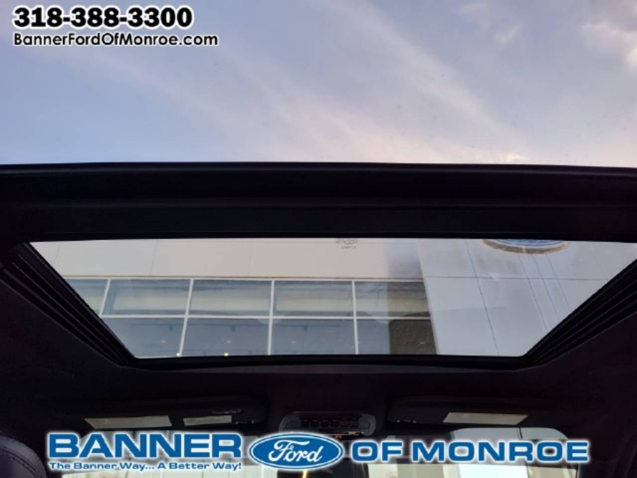 2026 Ford F-350 Super Duty Platinum - Photo 13