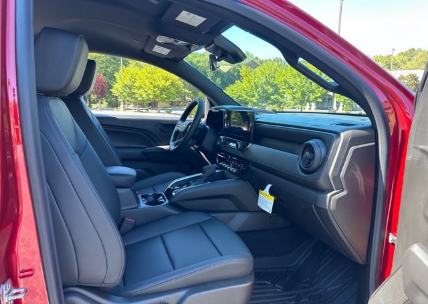 2026 Chevrolet Colorado Work Truck - Photo 37
