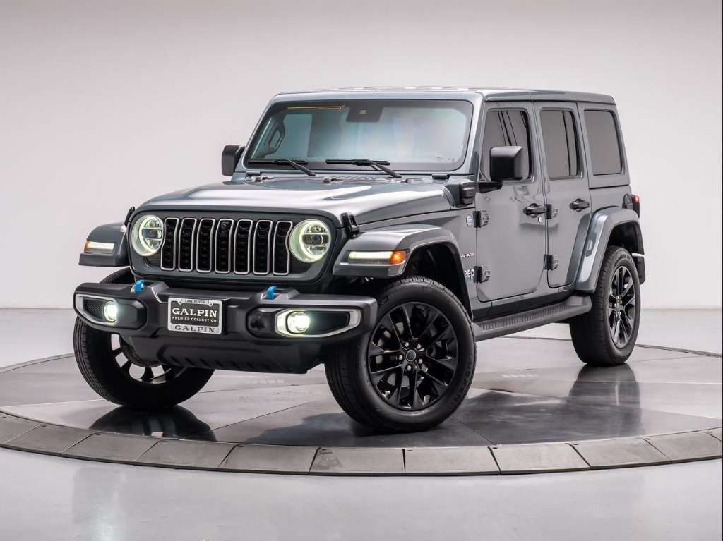2024 Jeep Wrangler Sahara 4XE