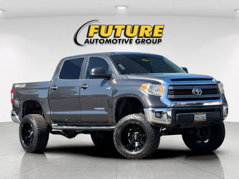 2015 Toyota Tundra SR5