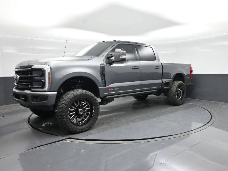 2025 Ford Super Duty F-250 SRW Platinum