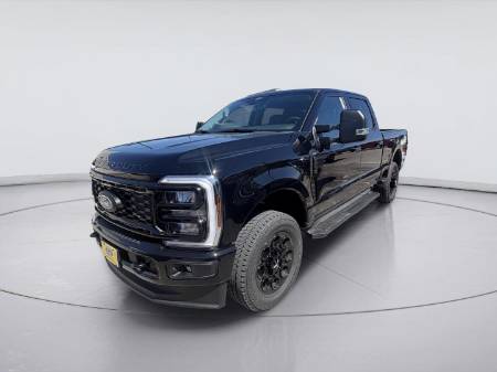 2027 Ford Super Duty F-250 XLT