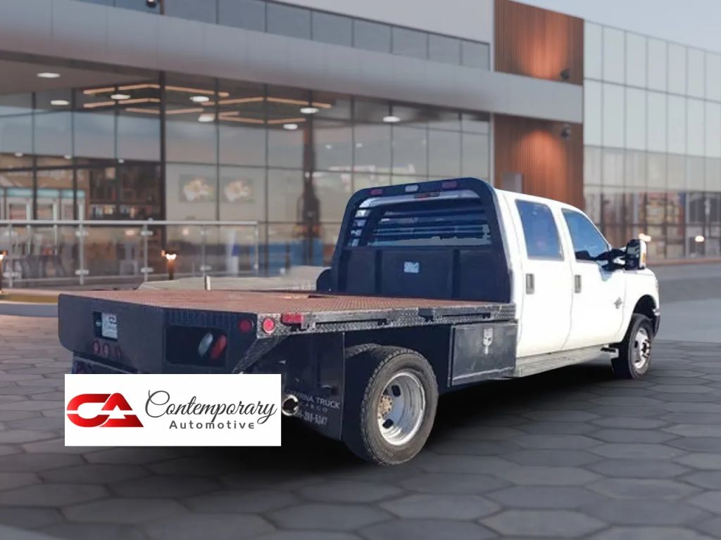 2013 Ford F-350 Super Duty Chassis Cab XL
