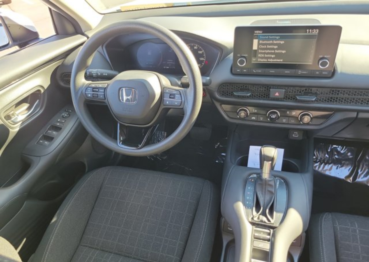 2025 Honda HR-V LX - Photo 11