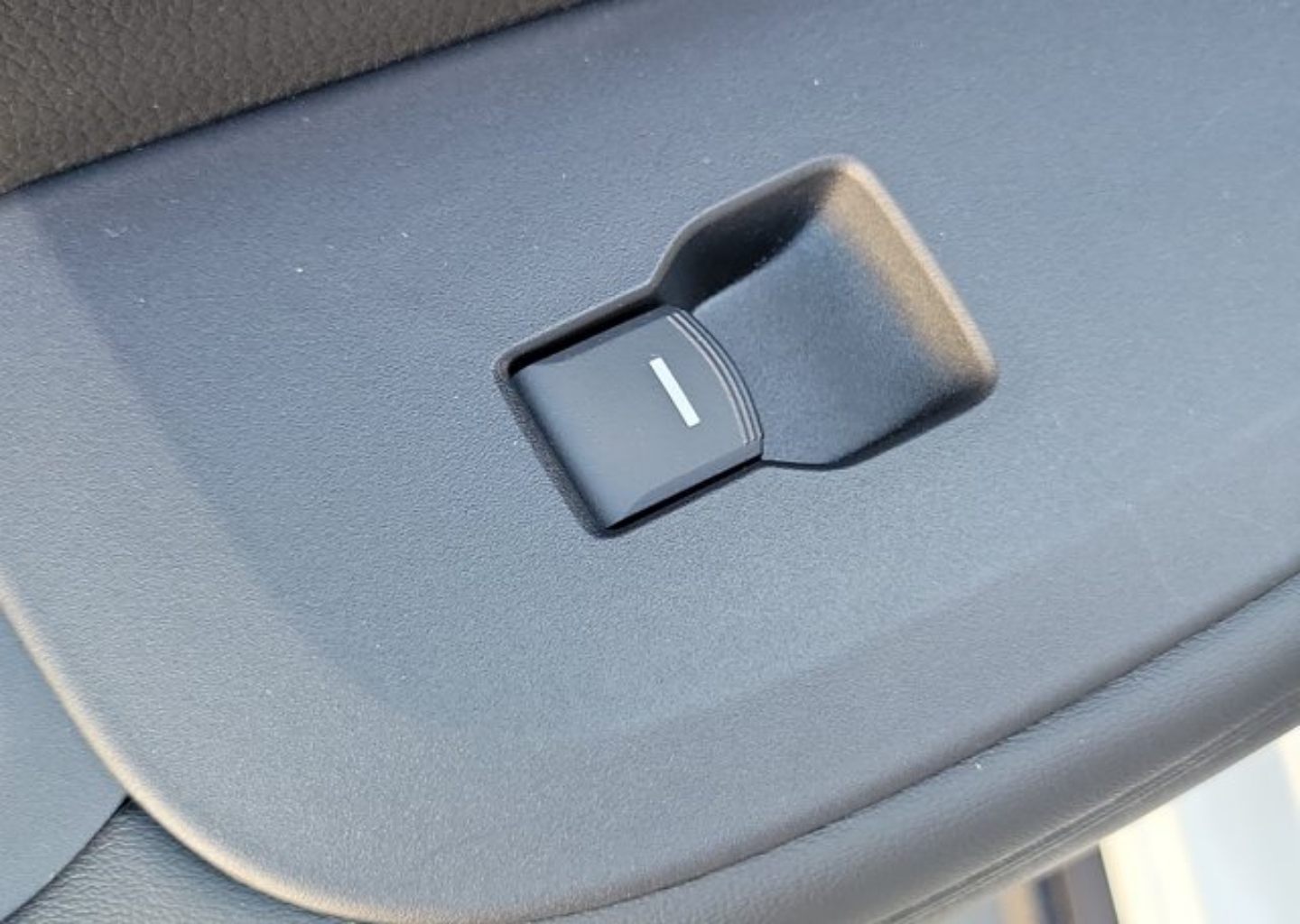 2025 Honda HR-V LX - Photo 16
