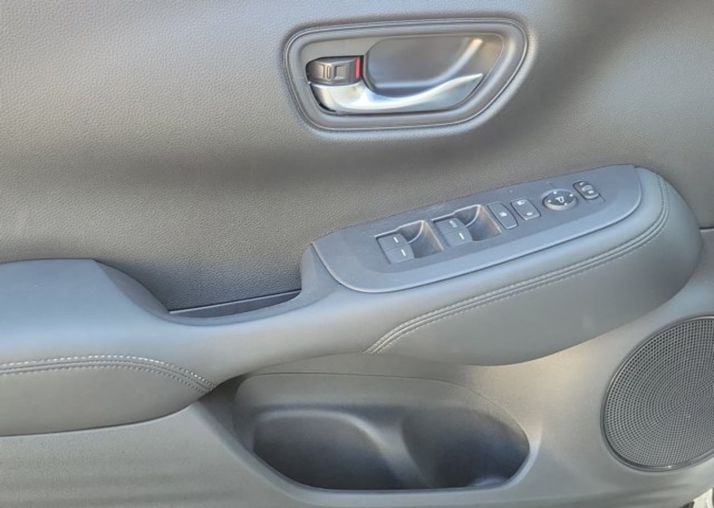 2025 Honda HR-V LX - Photo 20