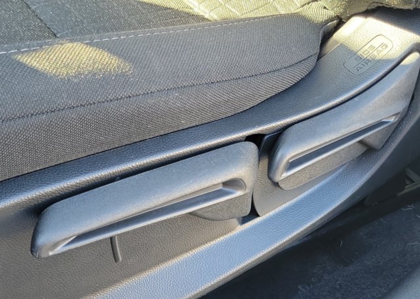 2025 Honda HR-V LX - Photo 22