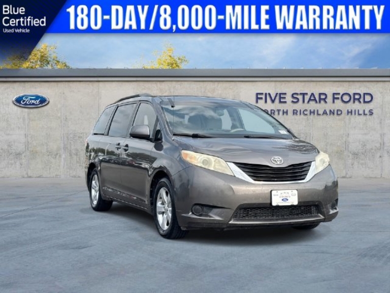 2012 Toyota Sienna LE