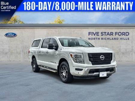 2020 Nissan Titan SV