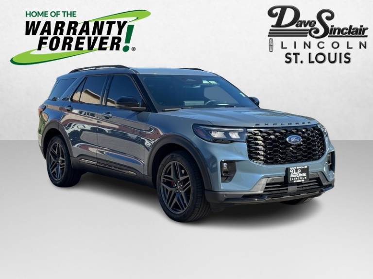 2025 Ford Explorer ST-Line