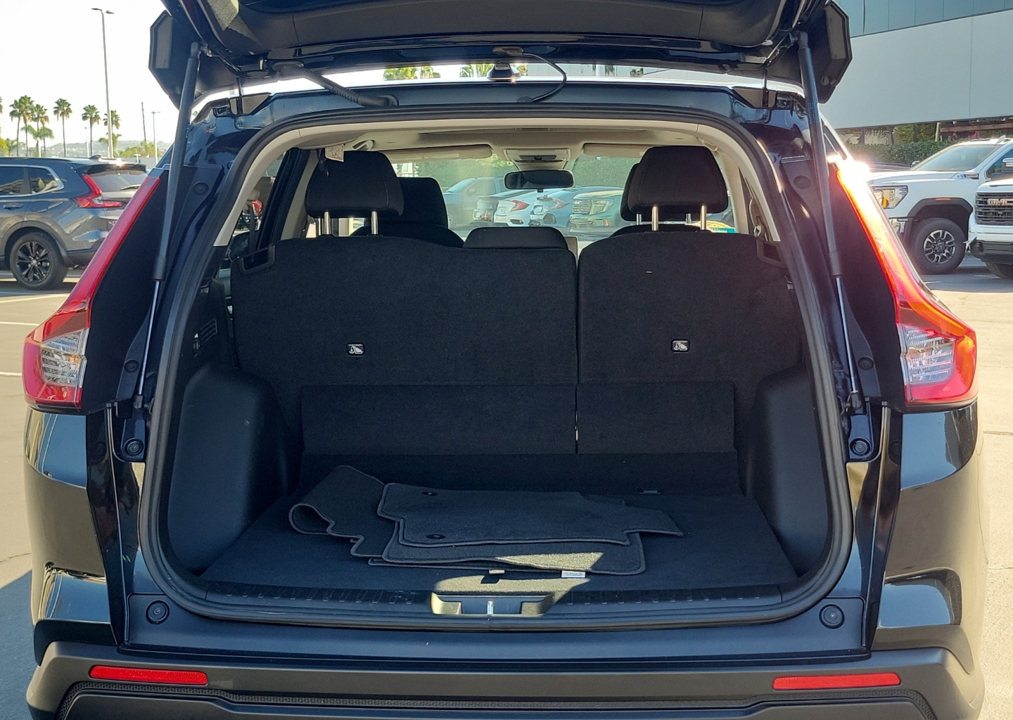2025 Honda CR-V EX - Photo 9