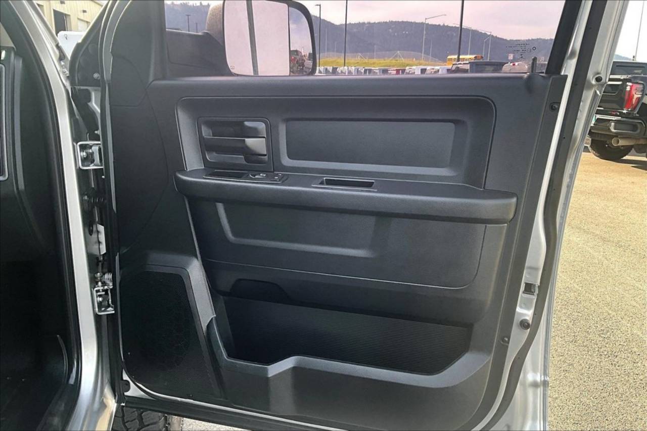 2014 RAM Ram 2500 Pickup Tradesman - Photo 24