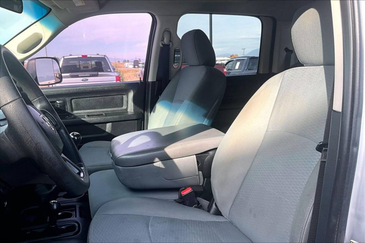 2014 RAM Ram 2500 Pickup Tradesman - Photo 25