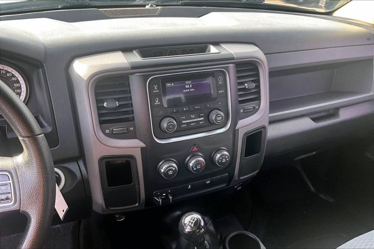 2014 RAM Ram 2500 Pickup Tradesman - Photo 31