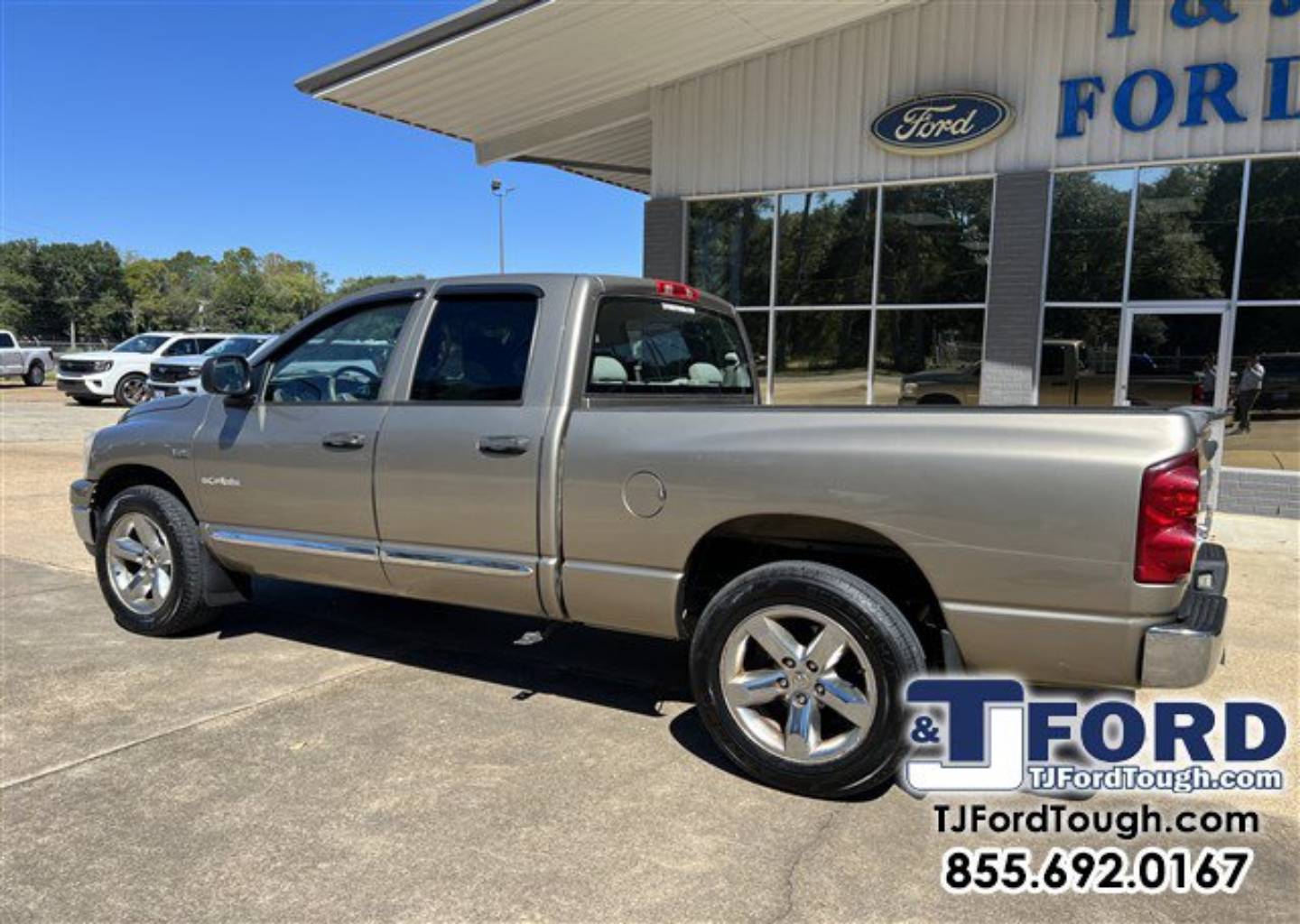 Used 2008 Dodge Ram 1500 Pickup SLT with VIN 1D7HA18278J137508 for sale in Ville Platte, LA