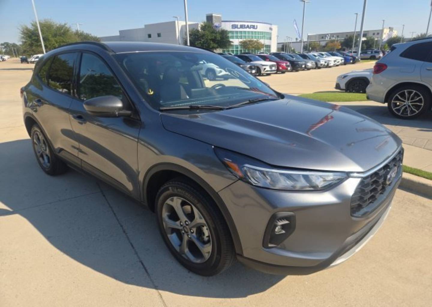 2025 Ford Escape ST-Line Select