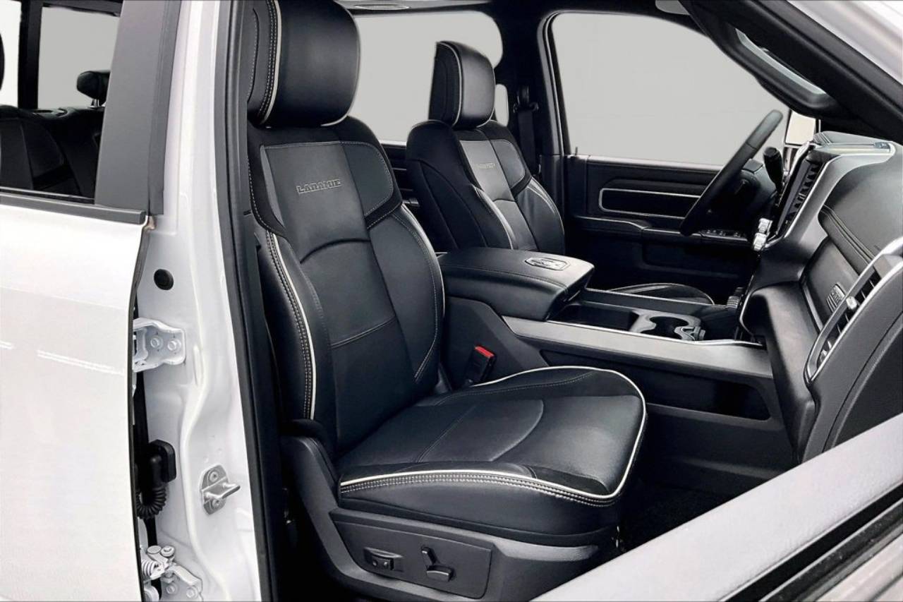 2025 RAM Ram 2500 Pickup Laramie - Photo 6