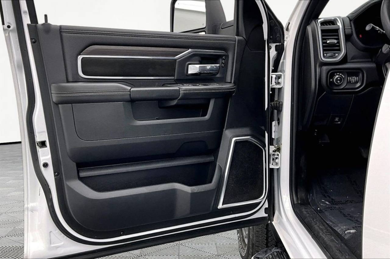 2025 RAM Ram 2500 Pickup Laramie - Photo 23