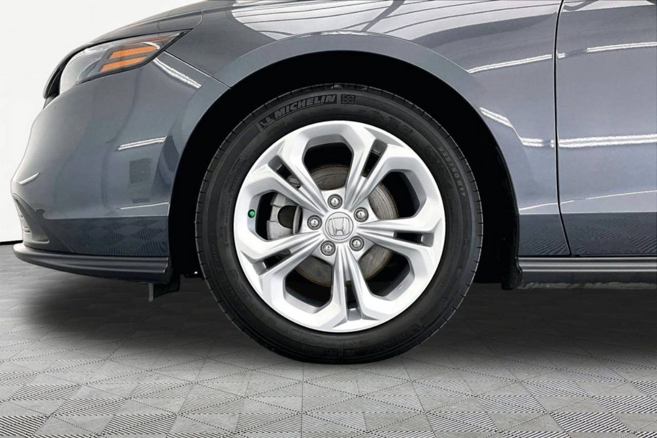 2025 Honda Accord LX - Photo 9